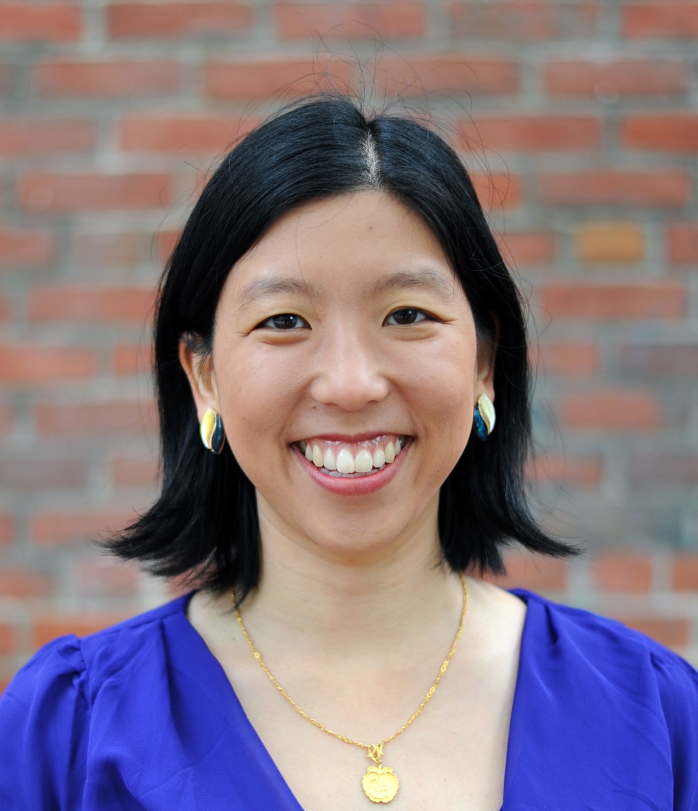 Headshot of Alice Chen